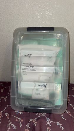 Motif breast milk storage bags
