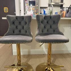Adjustable Swivel Counter stools - Set of 4