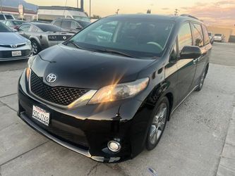 2014 Toyota Sienna