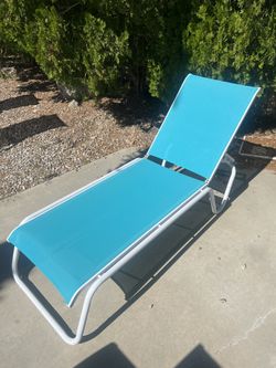 Telescope Sling Chaise Lounge