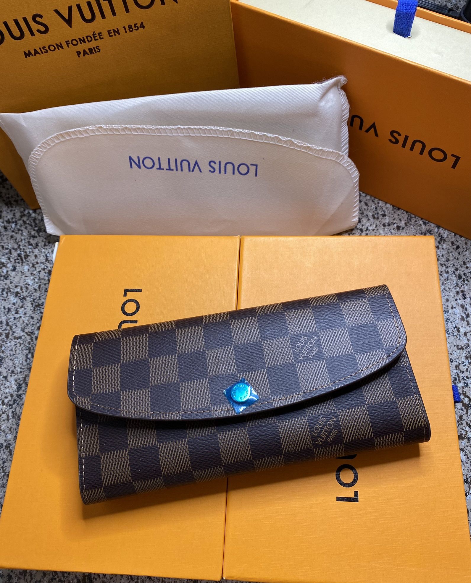 Lv Wallets For Woman