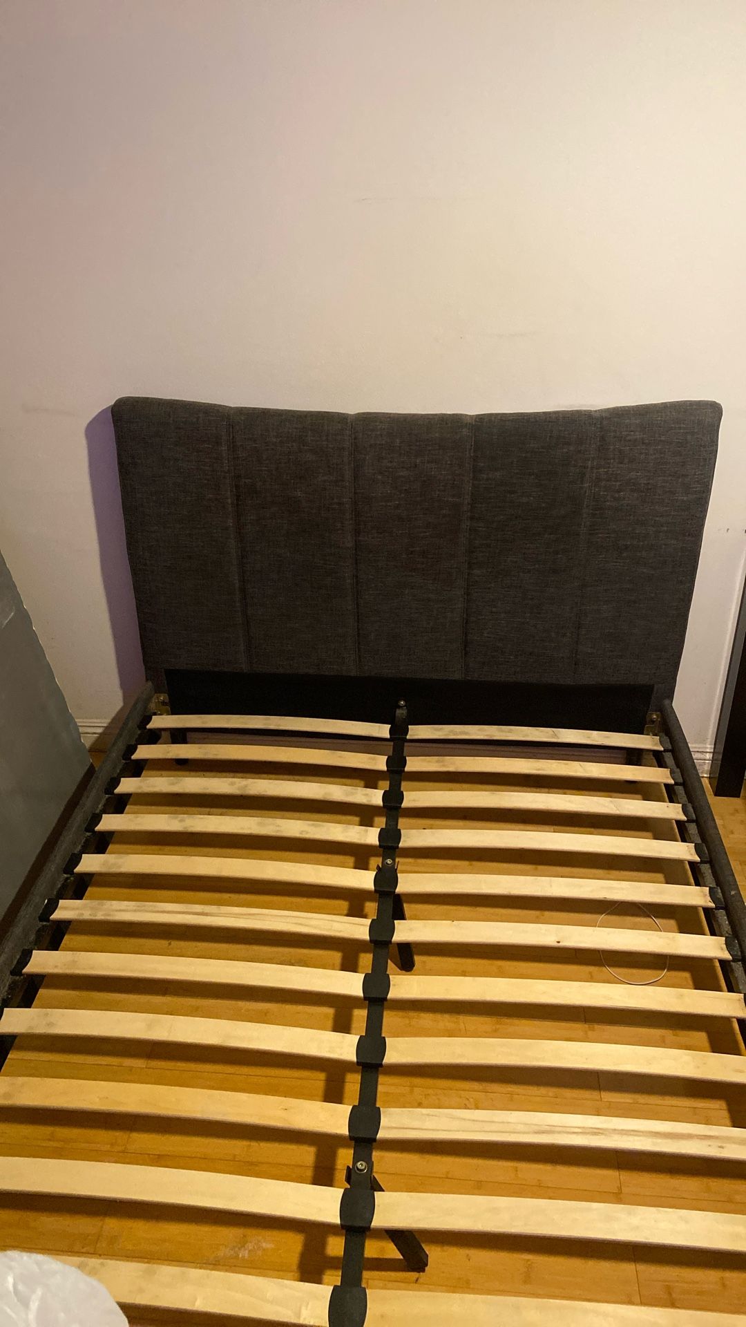 Gray full Size Frame