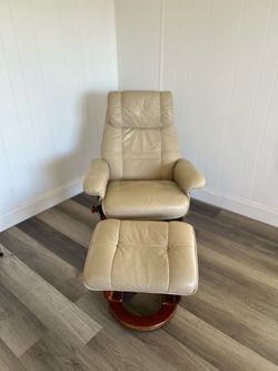 10 reclining chair and footstool