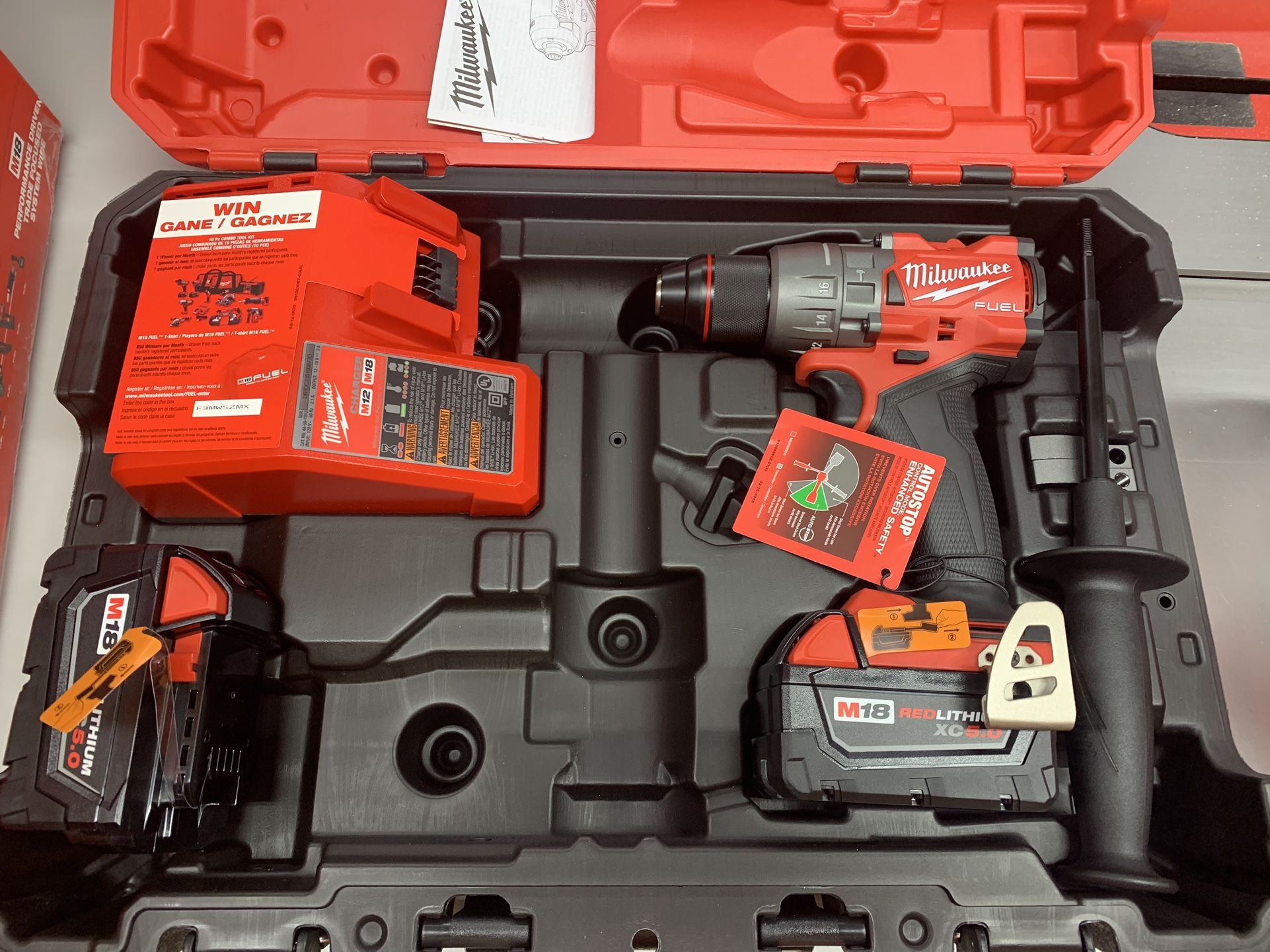 Milwaukee Hammer Drill Kit