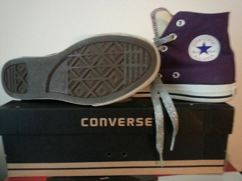 Size 3 Purple Converse Sneak