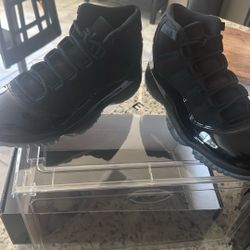 Cap And Gown 11 Sz 10