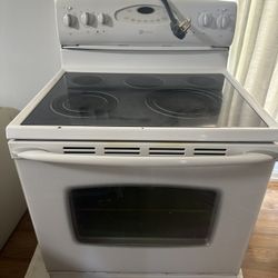 Maytag Electric Stove 