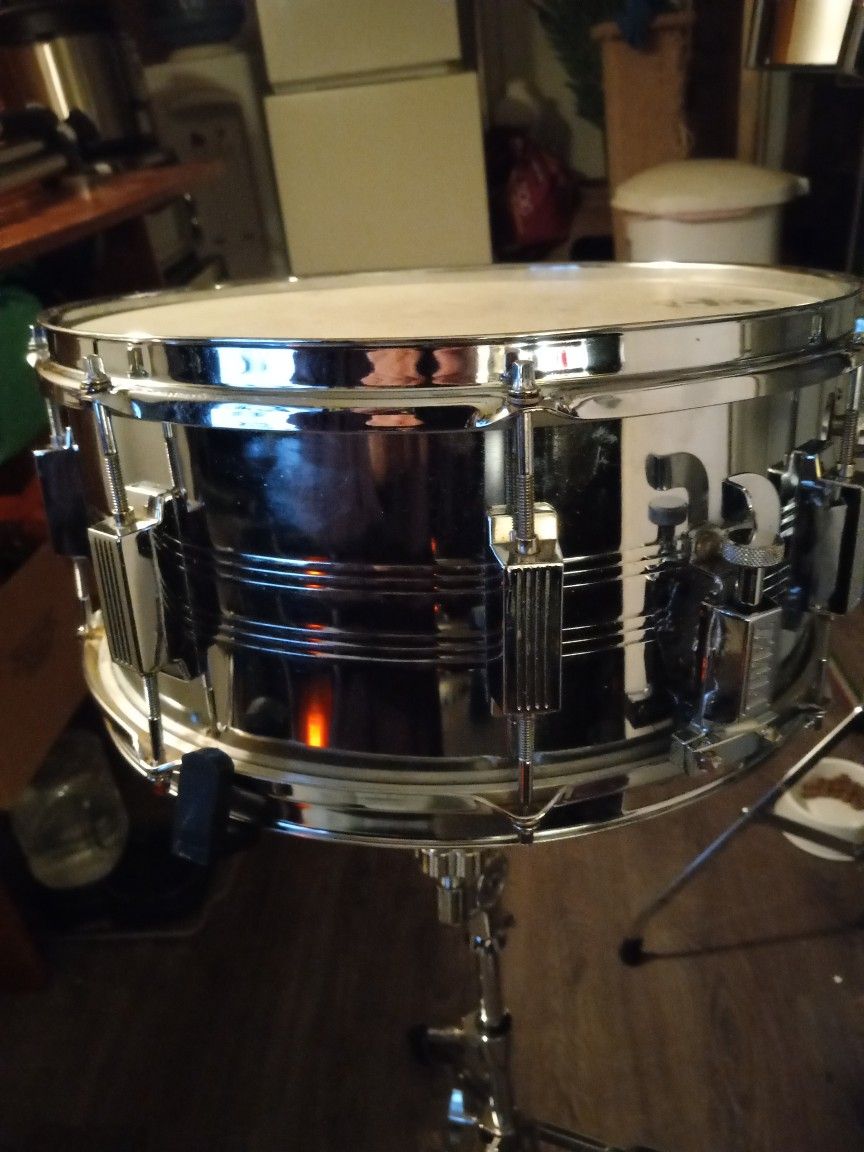 Vintage Tama Rockstar 14x7.5 Snare Drum and Stand