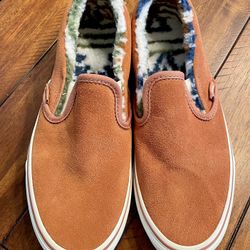 Vans Classic Slip-On Suede Uppers and Sherpa Lining