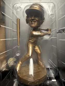 8 Dodgers Ohtani Bobblehead Lot (Gold) Decoy MVP