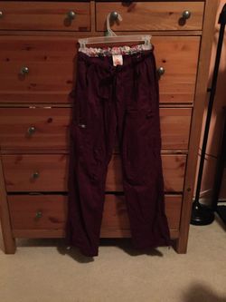 KOI scrubs pants- plum, XS