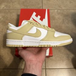 Nike Dunk “Team Gold”