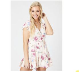 Altar’d state Rompers dress size Large 