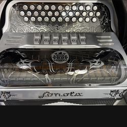 Sonola acordeon 2 tonos Fa y Mi. accordion, hohner, gabbanelli