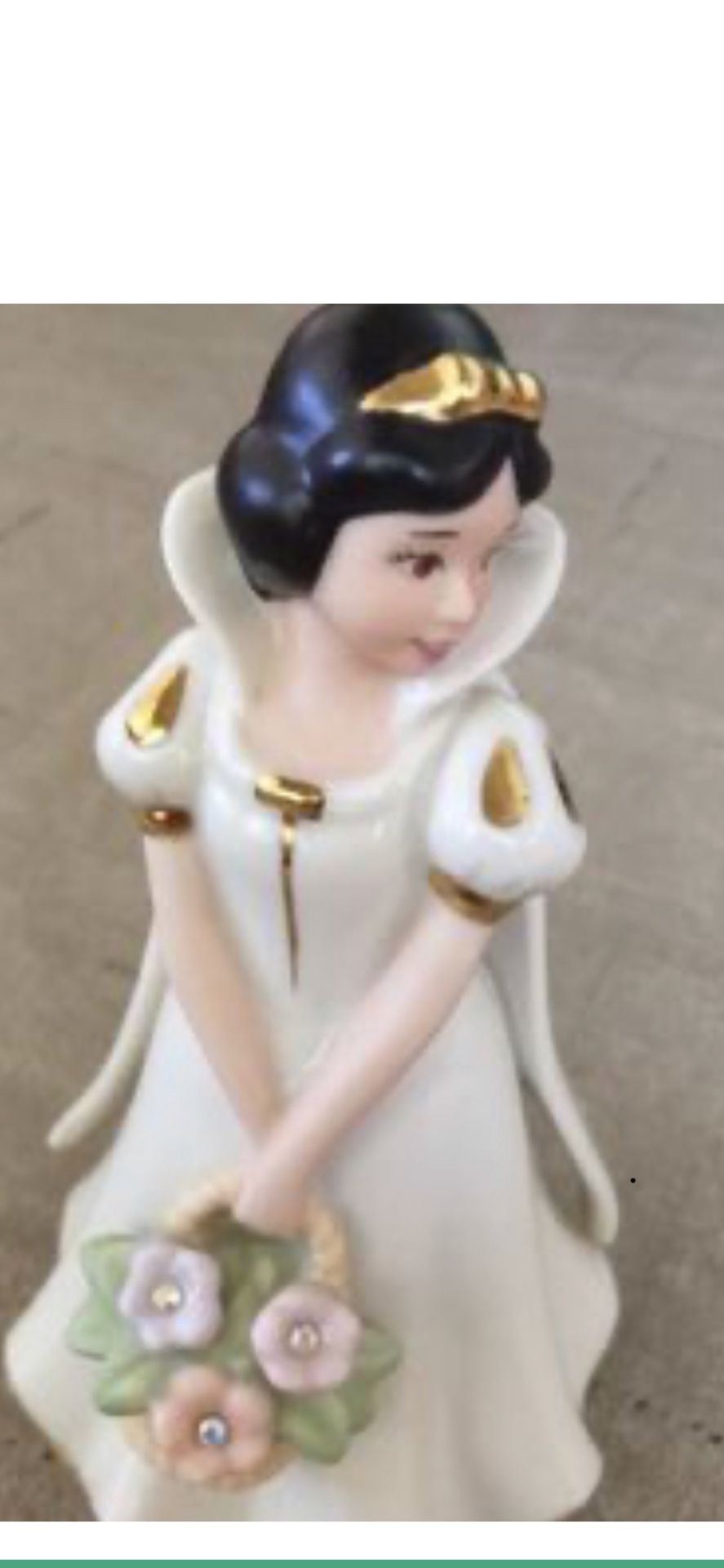 Disney’s Lenox Snow White with flower basket