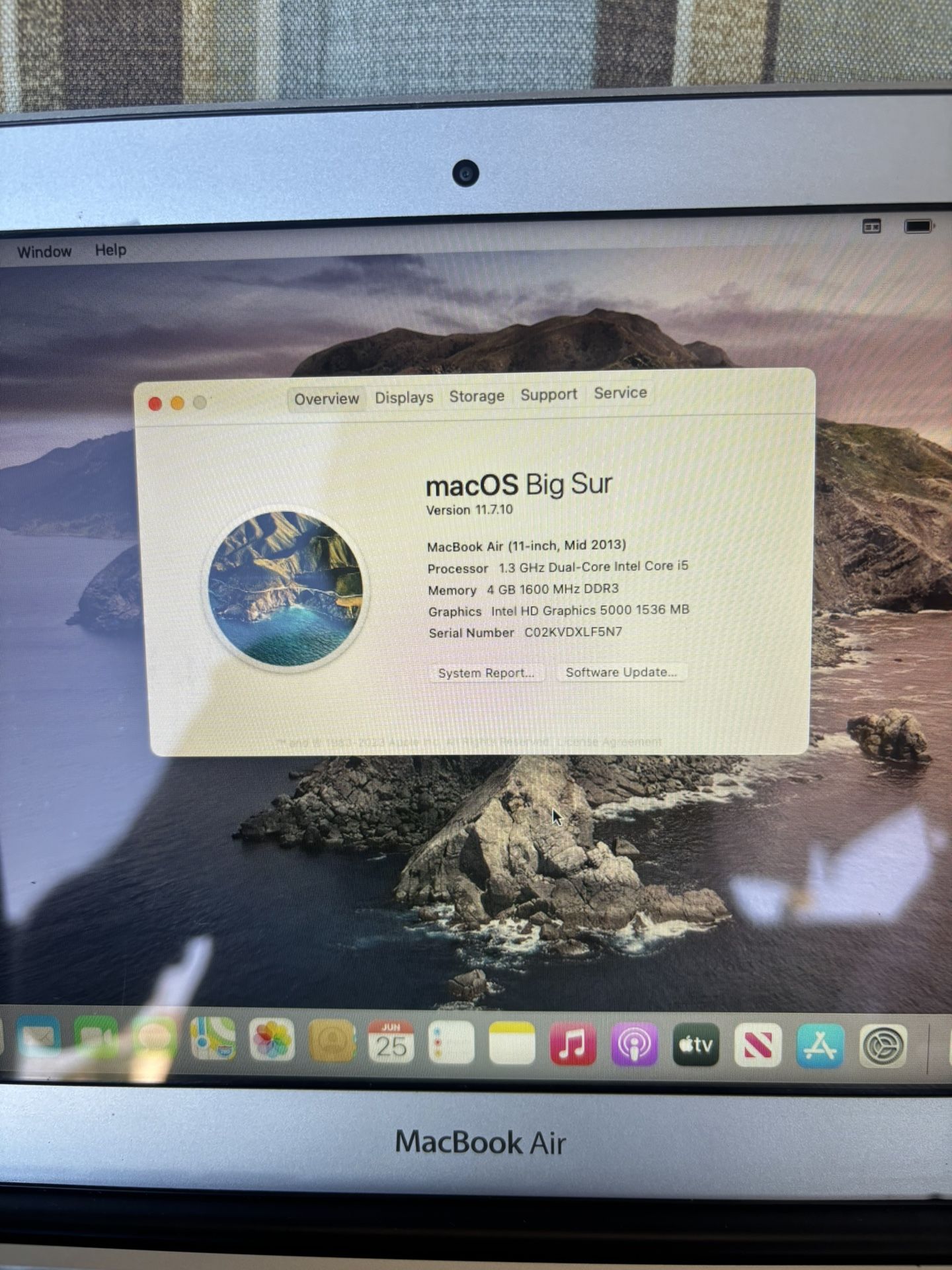 MACBOOK AIR