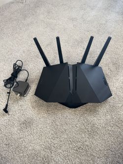 ASUS RT-AX82U (AX5400)