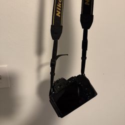 Nikon D5600 