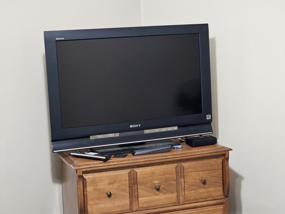 38 In Sony Flat Screen TV 