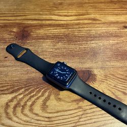 Apple Watch Series 2 38mm space gray