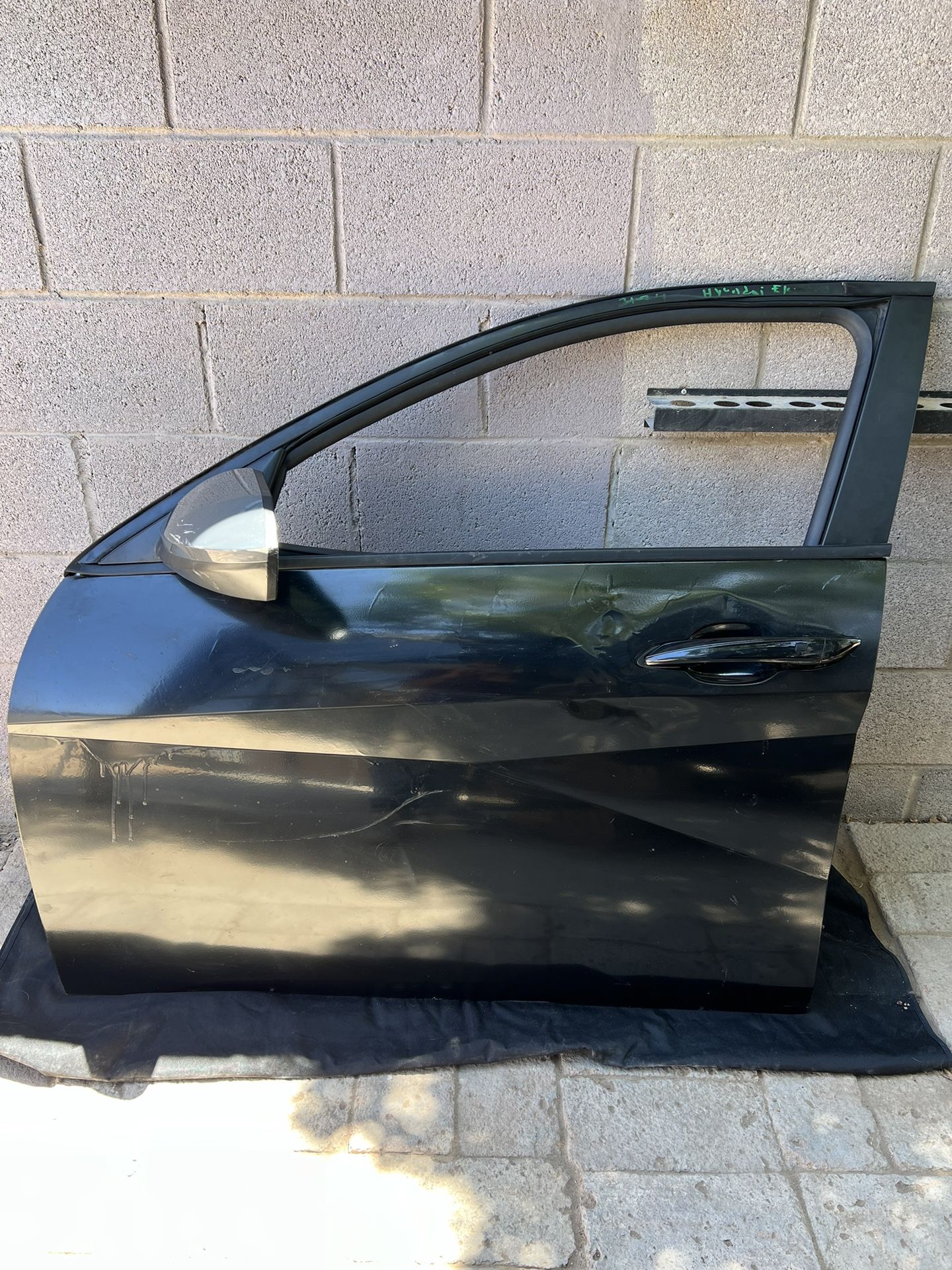 21-25 Hyundai Elantra Driver Door