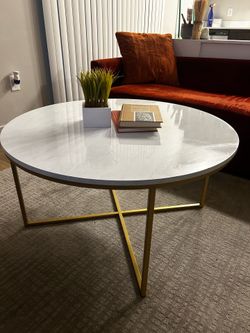 Round Coffee Table