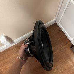 Skar audio IX-12D2 500w sub