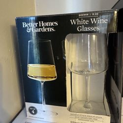 White Wine Glasses 