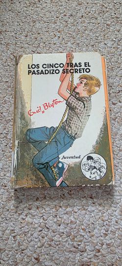 Enid Blyton Los Cinco Tras El Pasadizo Secreto