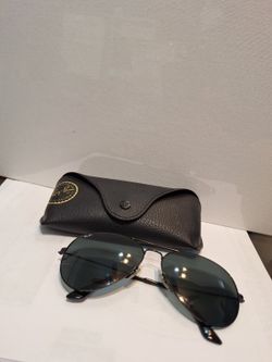 Ray Ban Total Black