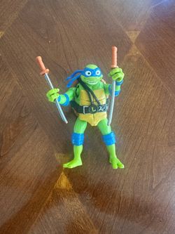 Ninja Turtles Leonardo Figure Action