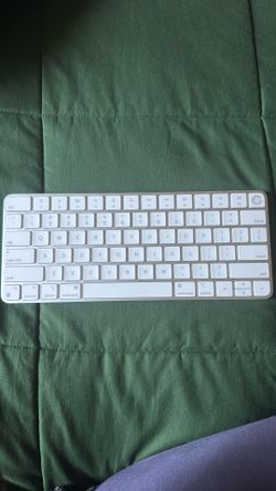 Apple ID touch  keyboard