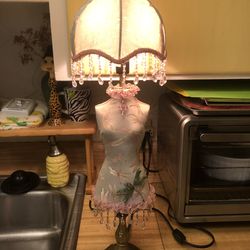 RARE Mannequin Lamp Art Nouveau Style AVAILABLE READ DESCRIPTION