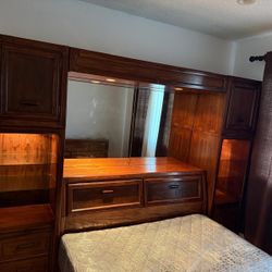 Bedroom set great condition 