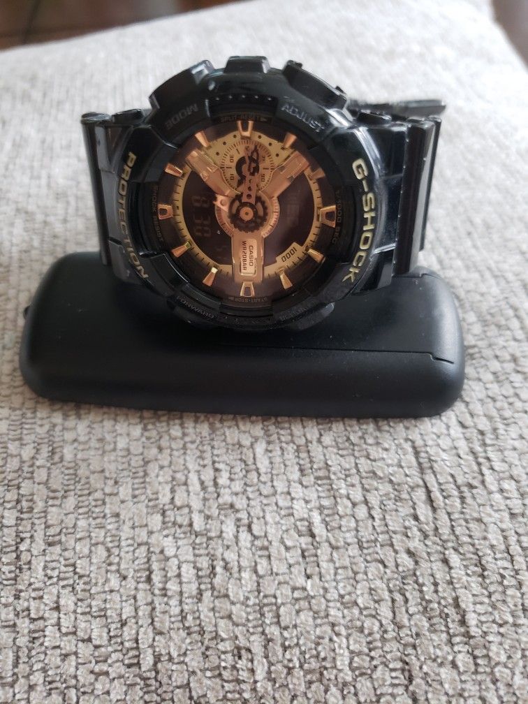 G SHOCK WATCH, ALMOST NEW