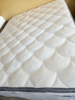 New Queen Mattress Plush 🌙