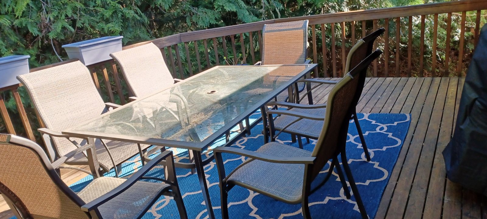 Outdoor Table Chairs.