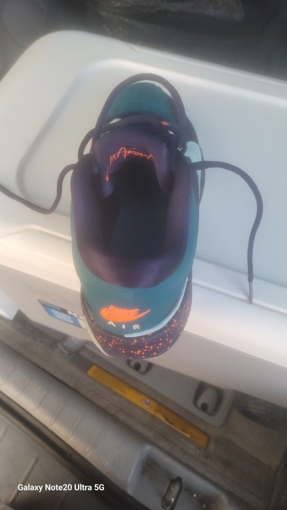 Nike Shose