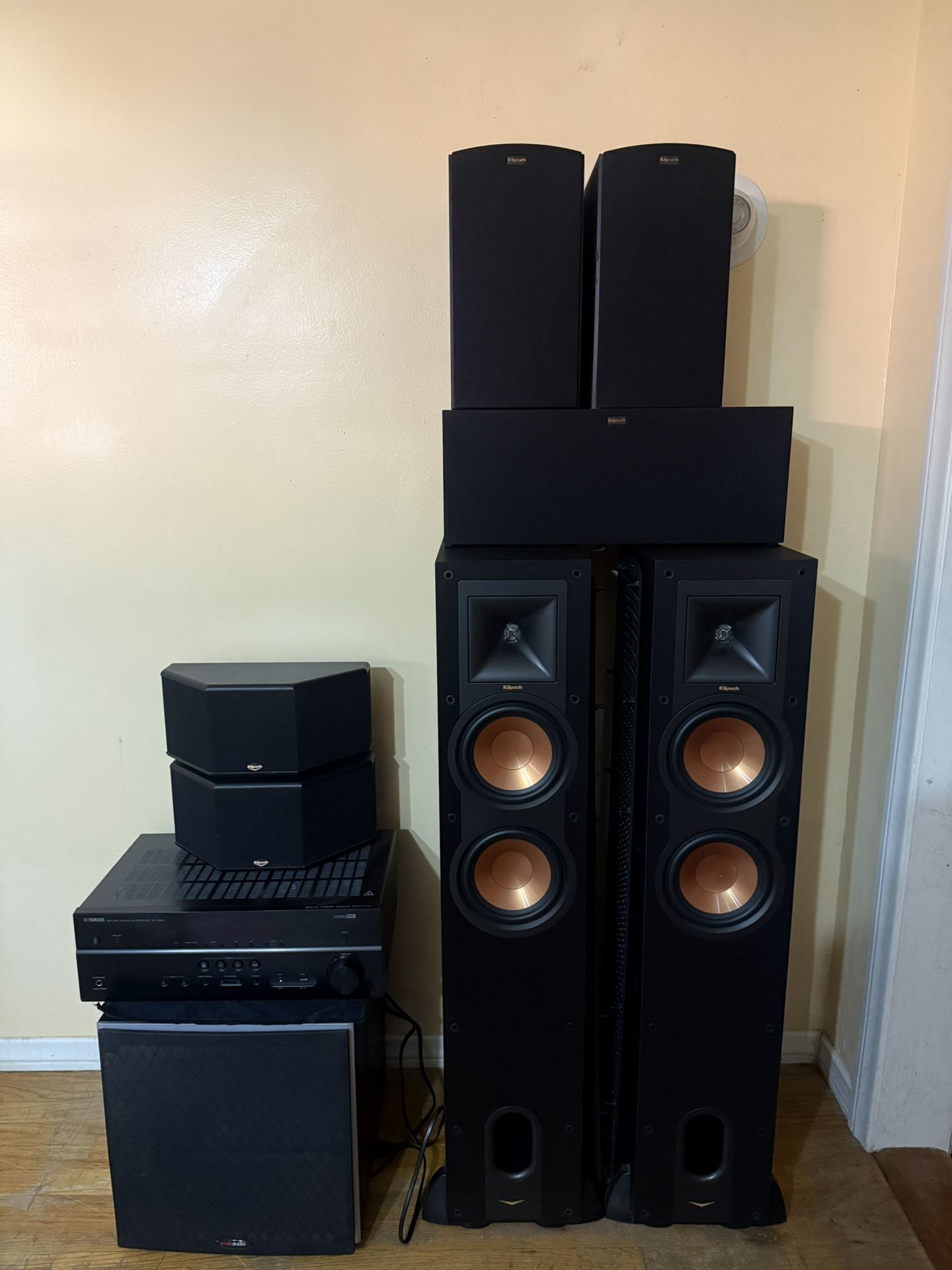 Klipsch 7.1 Home Theater Speakers