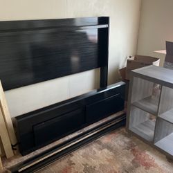 Bed Frame And Shelf Organizer
