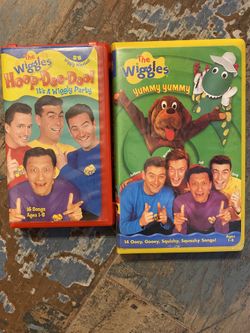 Vintage Wiggles VHS videos lot of 2