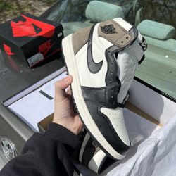 Jordan 1 Mocha