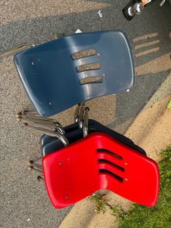 Plastic Stackable School Chairs Set