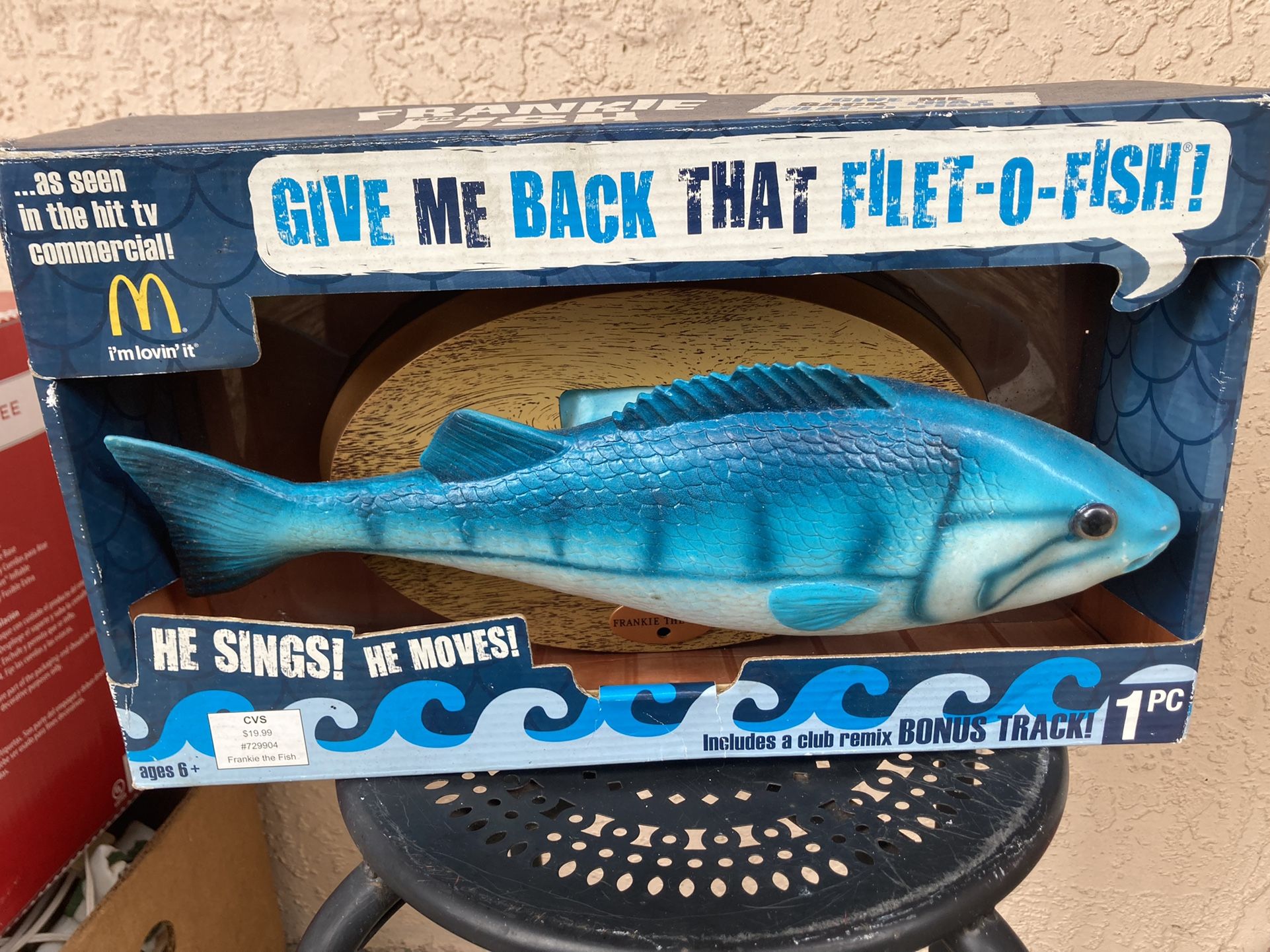 Vintage “singing” Fish 