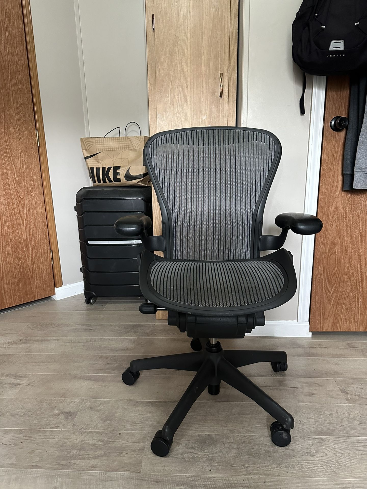 Herman Miller Aeron Office Chair