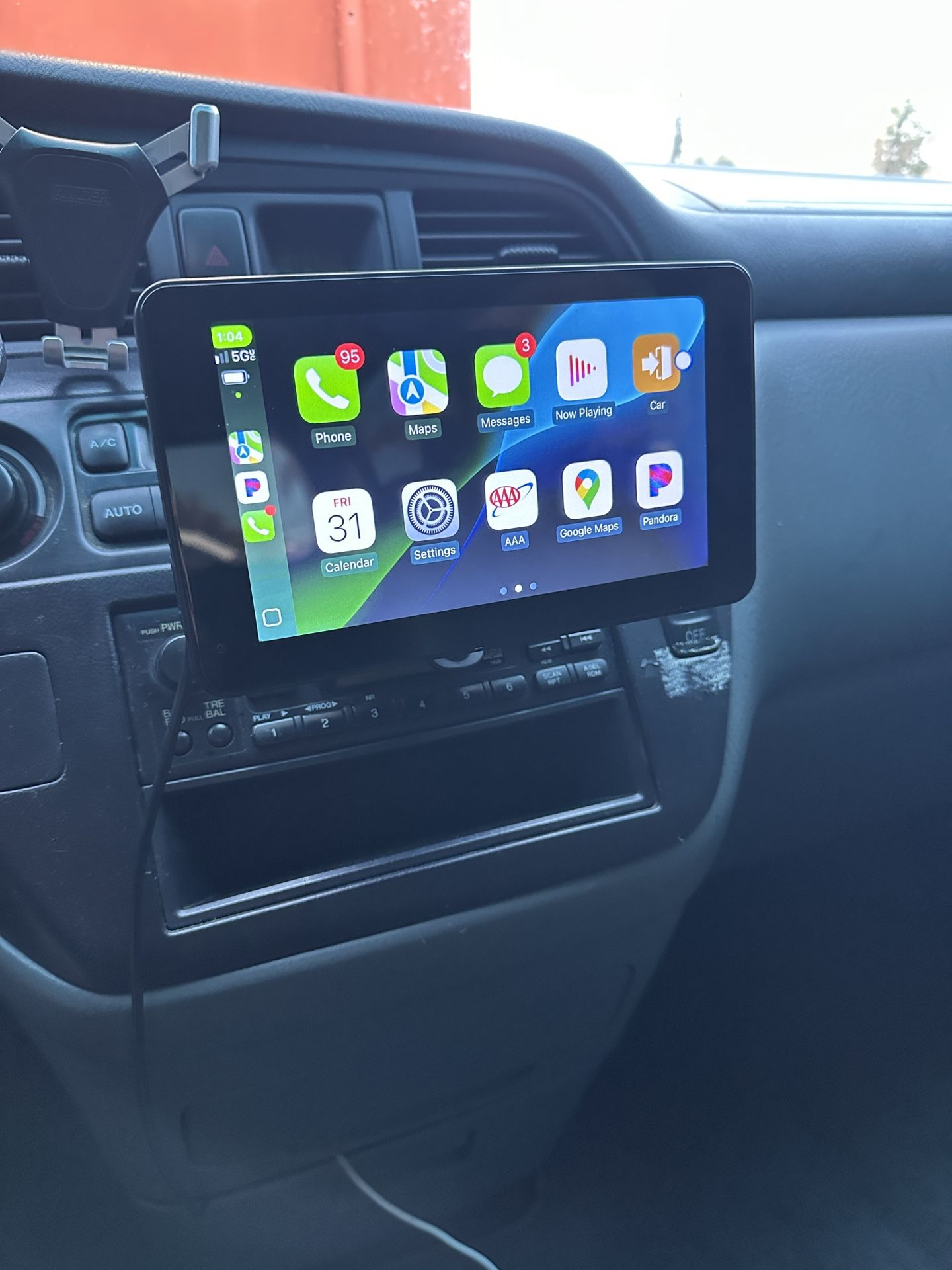 apple play stereo screen