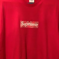 Supreme bandana box logo