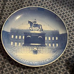 Blue Fine China “The Royal Palace” Plate