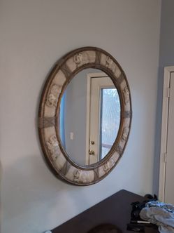Framed mirror