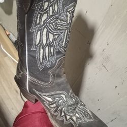 woman boots